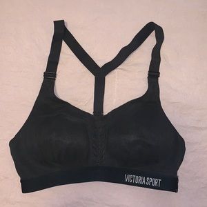 Victoria sport -sports bra
